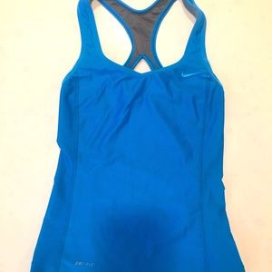 Nike tank